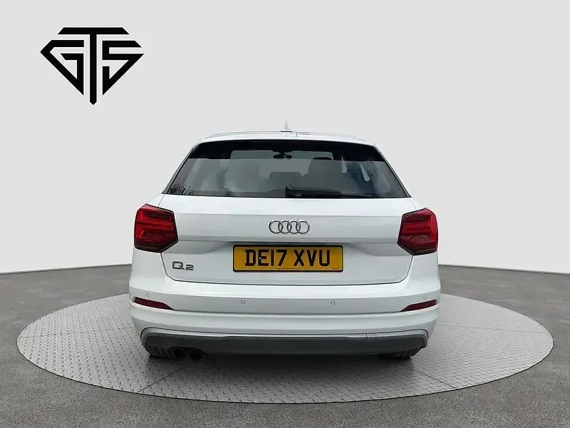 Used Audi Q2 S-Line 150 HP (110 kW) 2017 White SUV