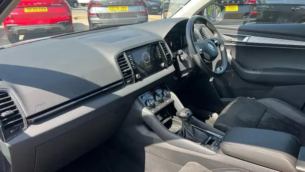 Used Skoda Karoq SE L 150 HP (110 kW) 2024 Silver SUV