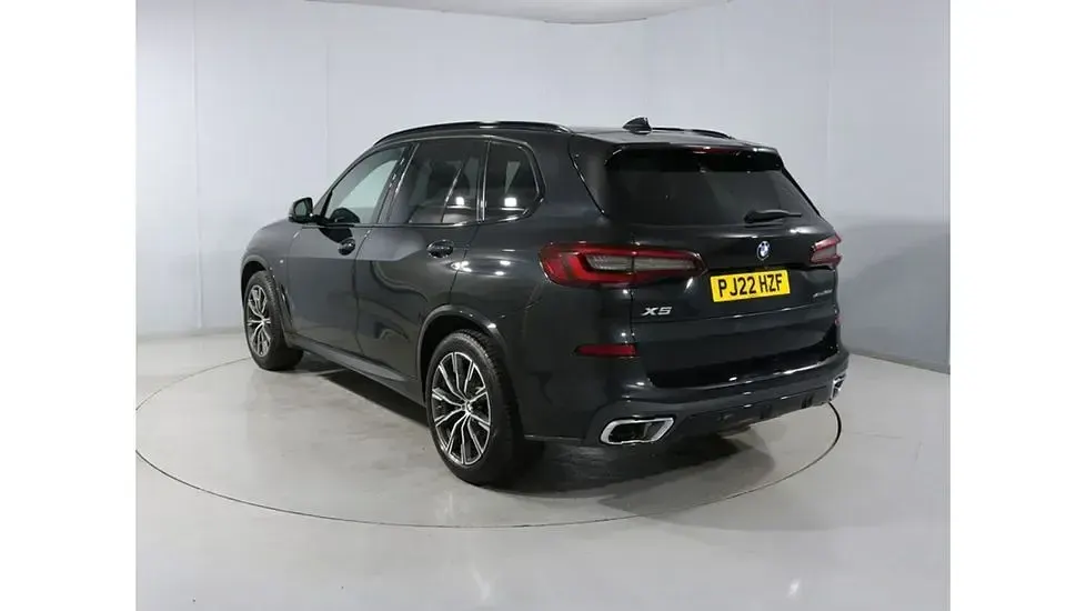 Used BMW X5 M Sport 282 HP (207 kW) 2022 Black SUV