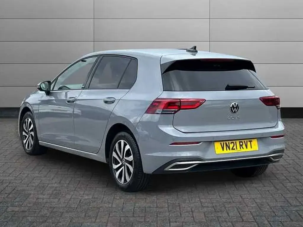 Used VW Golf VIII Active 130 HP (95 kW) 2021 Grey Hatchback