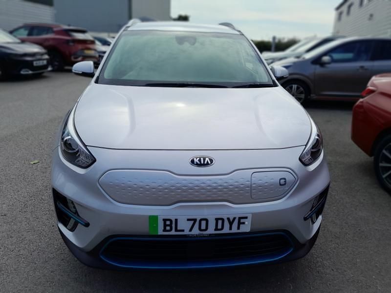 Silky silver Used 2020 Kia e-Niro 2 SUV | £13,695 (Fair price) - Image 1/4