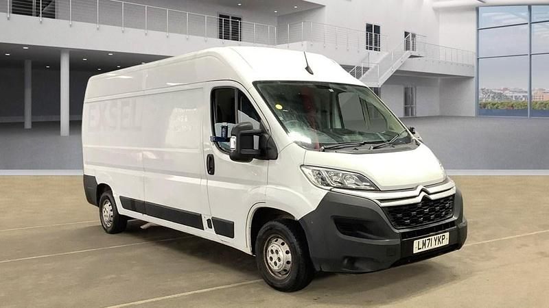 White Used 2021 Citroën Relay Van | £7,599 (Good price) - Image 1/4