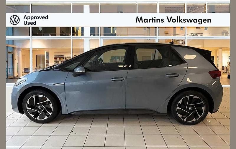 Used VW ID.3 Pure 110 kW (150 HP) 2021 Blue Hatchback