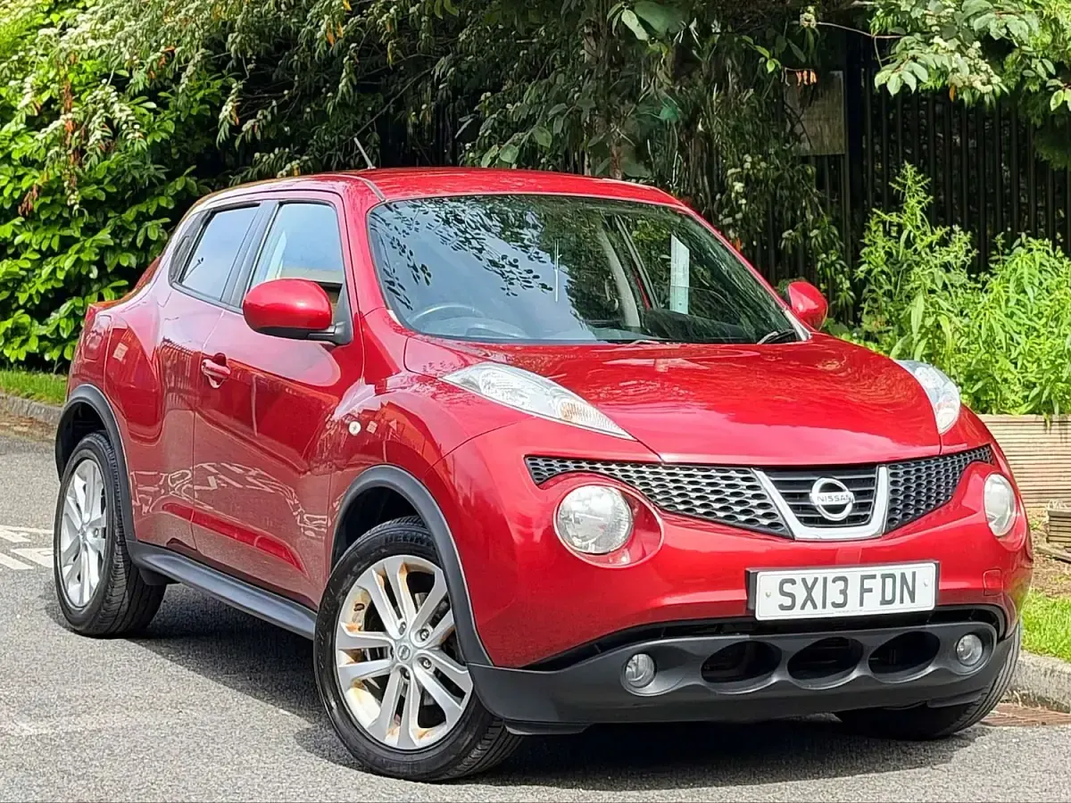 Used Nissan Juke Acenta 117 HP (86 kW) 2013 Red SUV