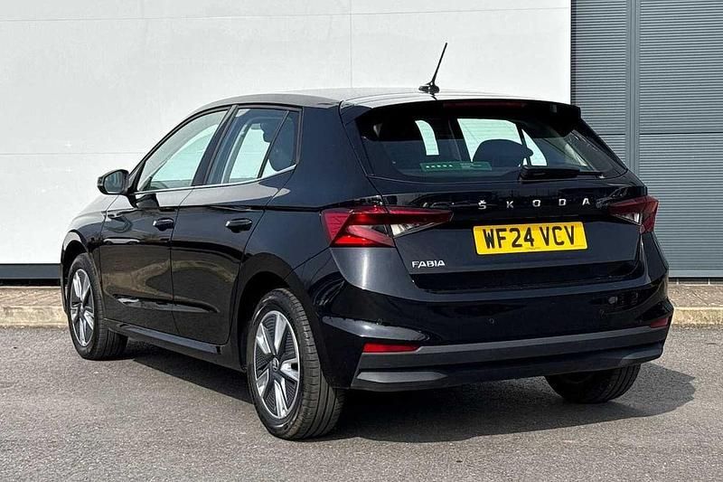 Used Skoda 110 R SE L 81 HP (59 kW) 2024 Black magic pearl effect Hatchback