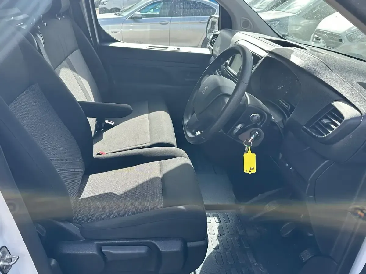 Used Peugeot Expert Premium 2023 White Van