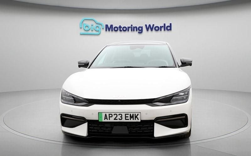 Used Kia EV6 GT-Line S 167 kW (228 HP) 2023 White SUV