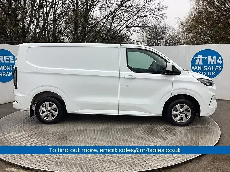 Usado Ford Transit Custom Limited 136 HP (100 kW) 2024 Branco Van