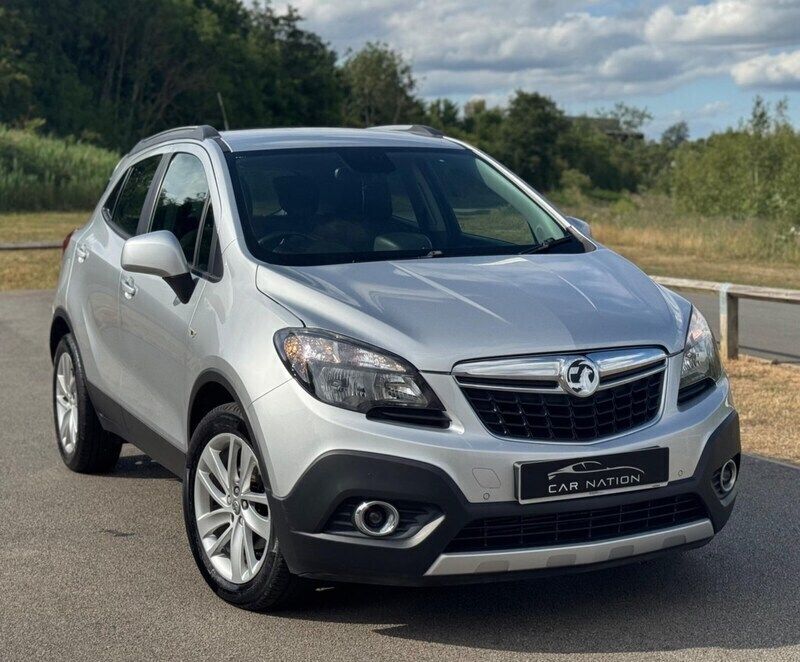 Silver Used 2016 Vauxhall Mokka S SUV | £4,499 (Fair price) - Image 1/4