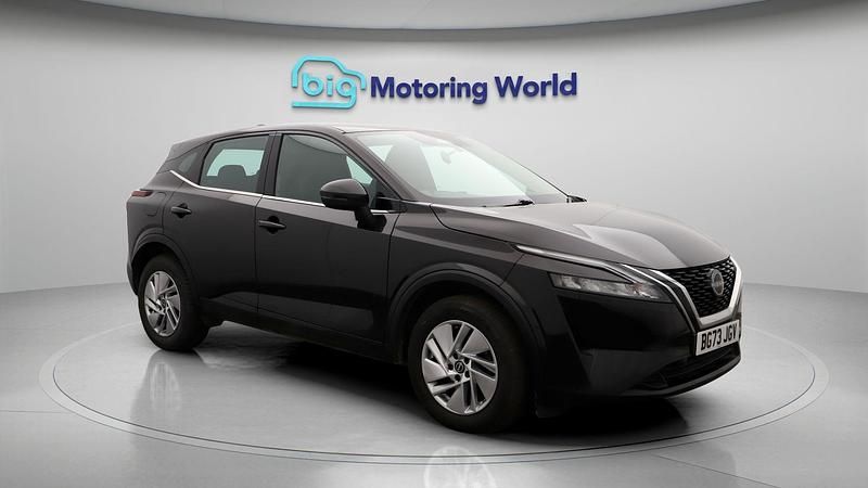 Used 2023 Nissan Qashqai Acenta Premium SUV | £17,400 (Super price) - Image 1/4