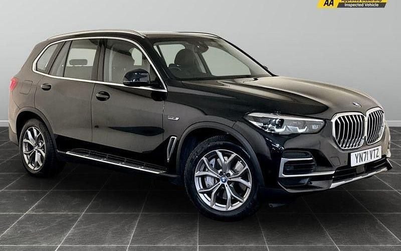 Used 2022 BMW X5 xLine SUV | £29,295 (Good price) - Image 1/2