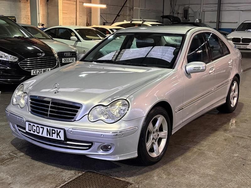 Used Mercedes C200 Avantgarde 2007 Silver Sedan