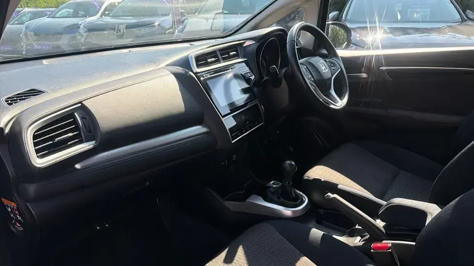 Used Honda Jazz EX 102 HP (75 kW) 2020 Grey Hatchback
