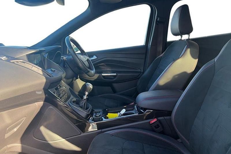 Used Ford Kuga ST-Line 180 HP (132 kW) 2019 Blue SUV