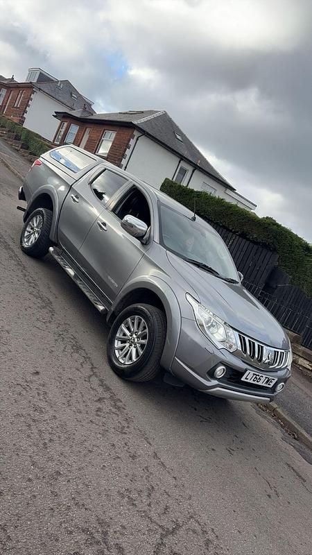 Used Mitsubishi L200 Warrior 2016 Grey Pickup