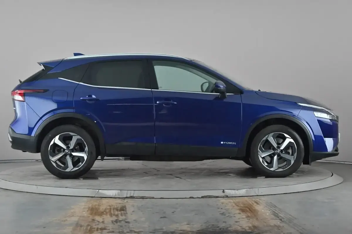 Used Nissan Qashqai N-Connecta 190 HP (139 kW) 2024 Blue SUV