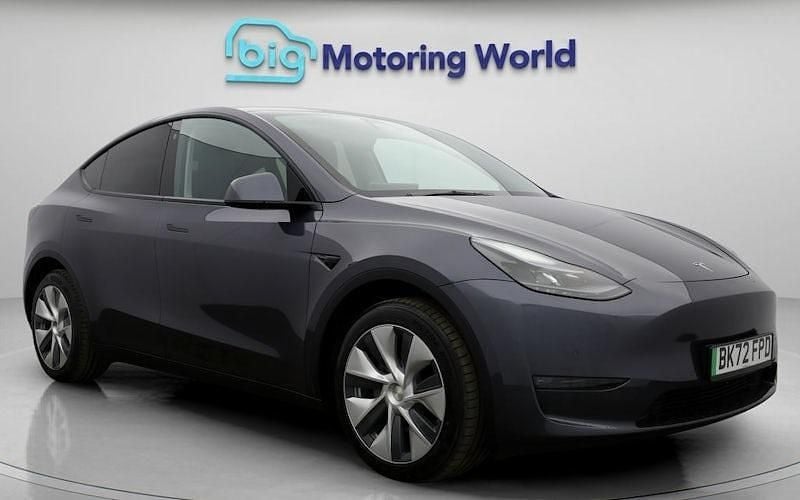 Used 2025 Tesla Model Y Long Range AWD SUV | £23,000 (Super price) - Image 1/4
