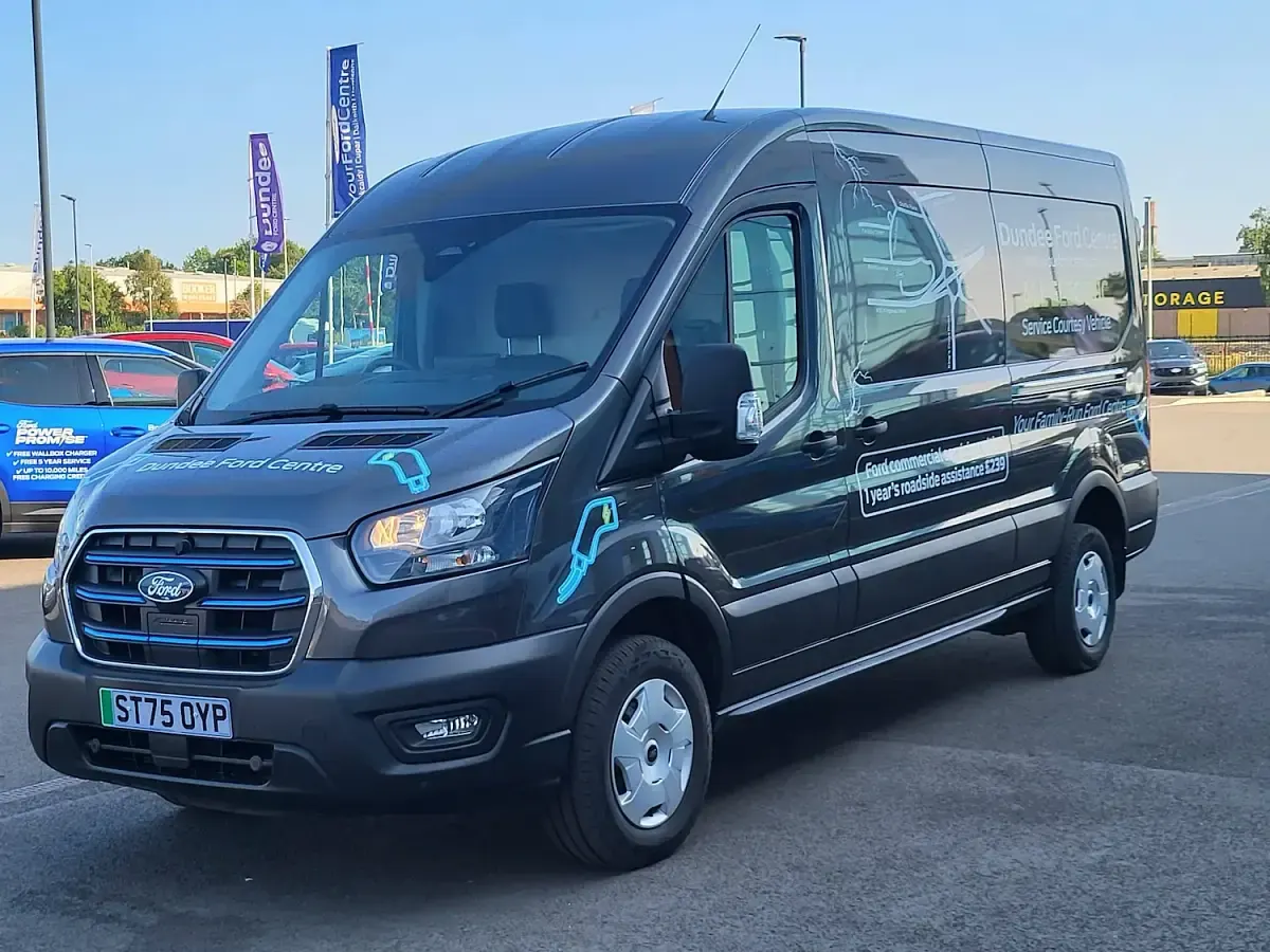 Used Ford Transit Trend 135 kW (184 HP) 2025 Grey Van
