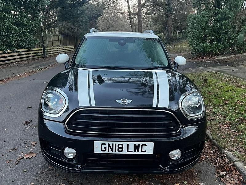 Black Used 2018 Mini Cooper D Hatchback | £9,500 (Good price) - Image 1/4