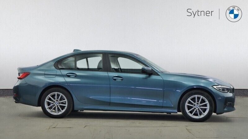 Used BMW 320 Sport Line 187 HP (137 kW) 2020 Blue