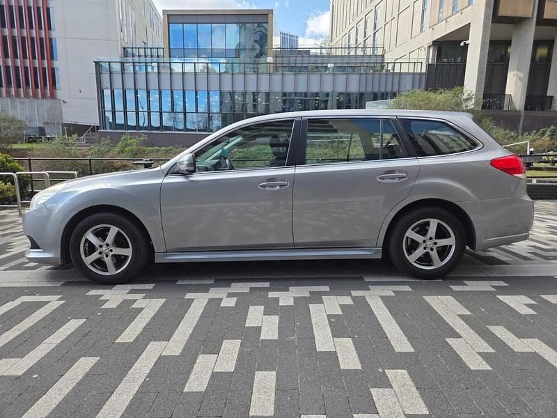 Used Subaru Legacy 150 HP (110 kW) 2012 Grey Estate