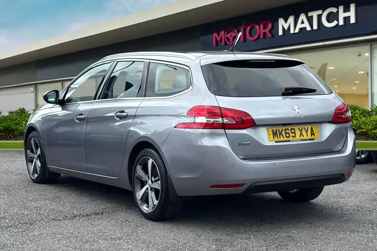 Used Peugeot 308 SW Allure 2019 Grey Estate