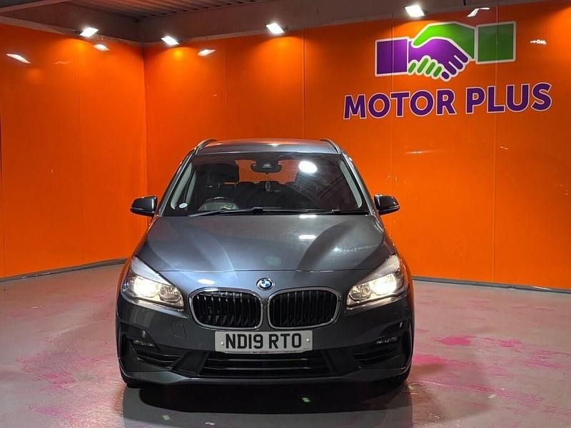 Used BMW 218 Comfort Edition 140 HP (102 kW) 2019 Grey MPV