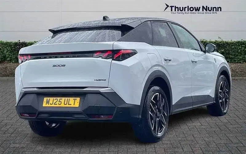 Used Peugeot 3008 GTi 136 HP (100 kW) 2025 White SUV