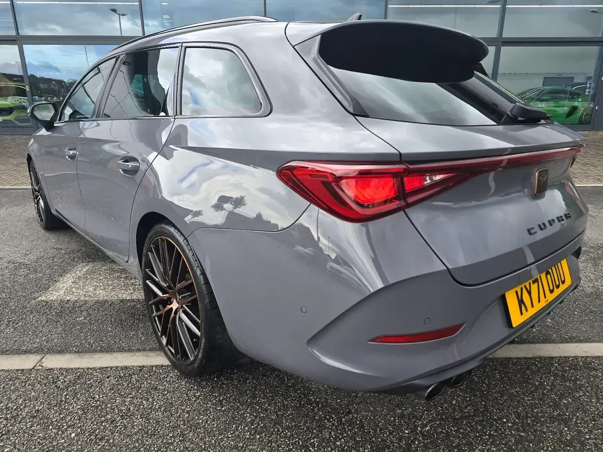 Used Cupra Leon VZ3 310 HP (228 kW) 2021 Grey Estate