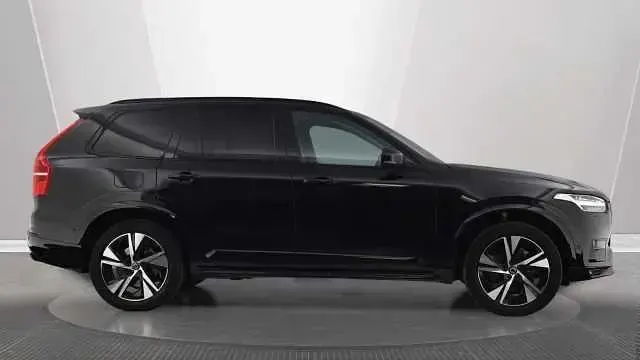 Used Volvo XC90 Plus 232 HP (170 kW) 2023 SUV