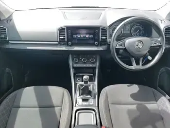 Używany Skoda Karoq SE 150 KM (110 kW) 2019 Biały SUV