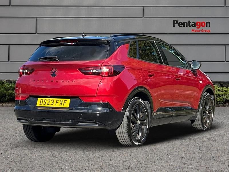 Used Vauxhall Grandland X S 130 HP (95 kW) 2023 Red SUV