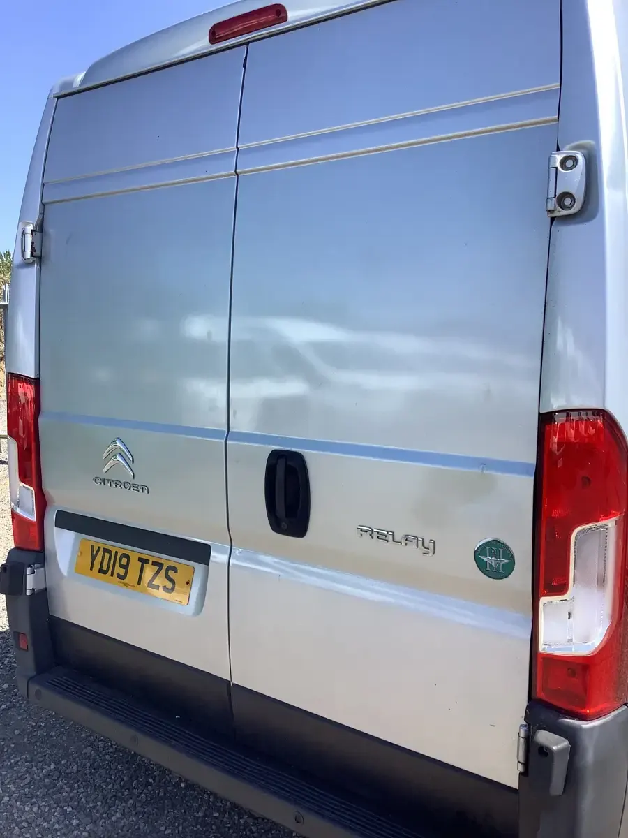 Used Citroën Relay 130 HP (95 kW) 2019 Silver Van