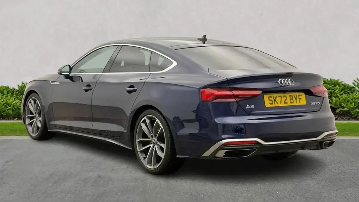 Used Audi A5 Sportback S-Line 163 HP (119 kW) 2022 Blue Hatchback