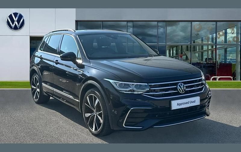 Used VW Tiguan R-line 190 HP (139 kW) 2022 Black SUV