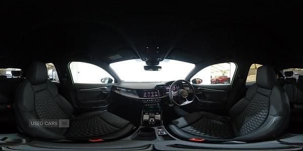 Image 2/4