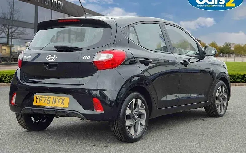 Used Hyundai i10 Advanced 63 HP (46 kW) 2026 Black Hatchback