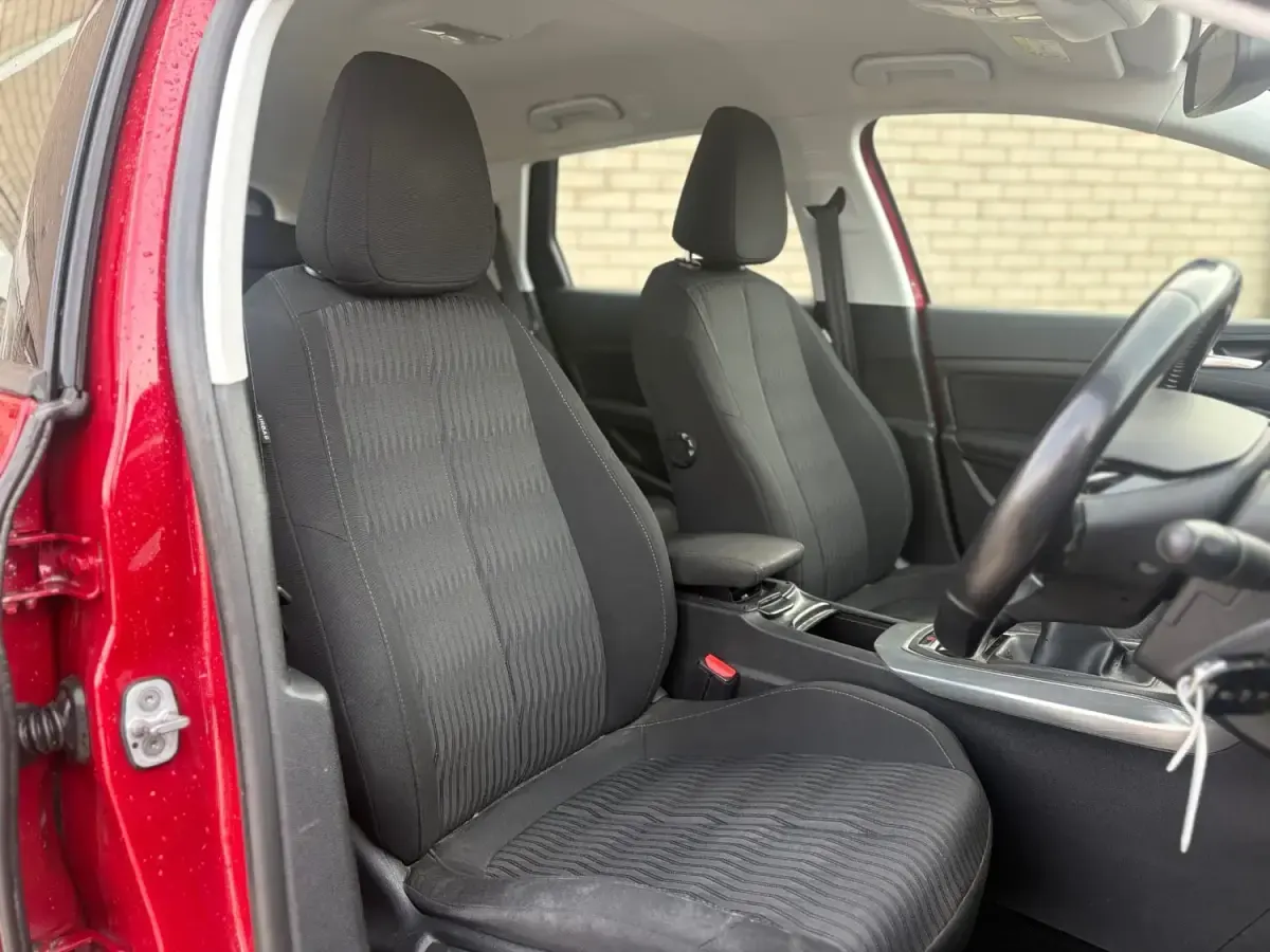 Second-hand Peugeot 308 Active 2015 Roșu Break