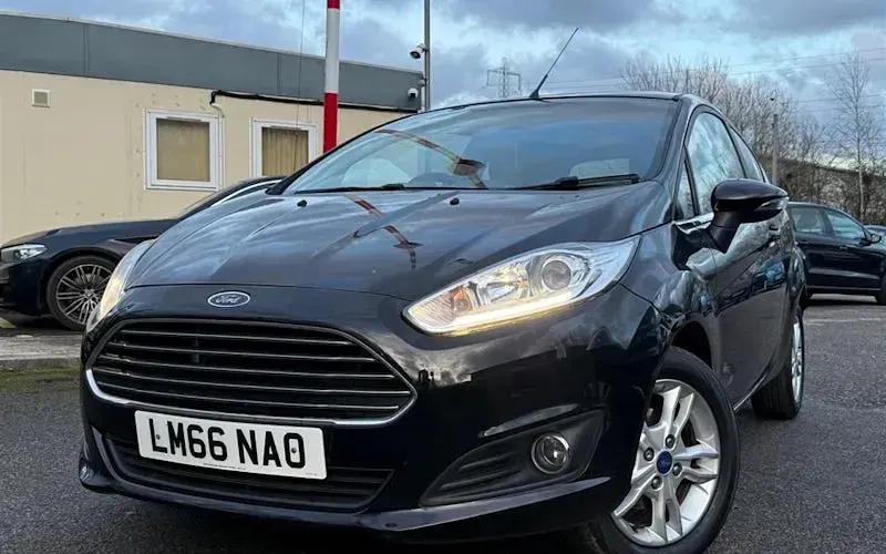 Begagnad Ford Fiesta Zetec 82 HK (60 kW) 2017 Halvkombi