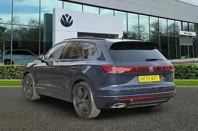 Used VW Touareg Black Edition 286 HP (210 kW) 2025 Blue SUV