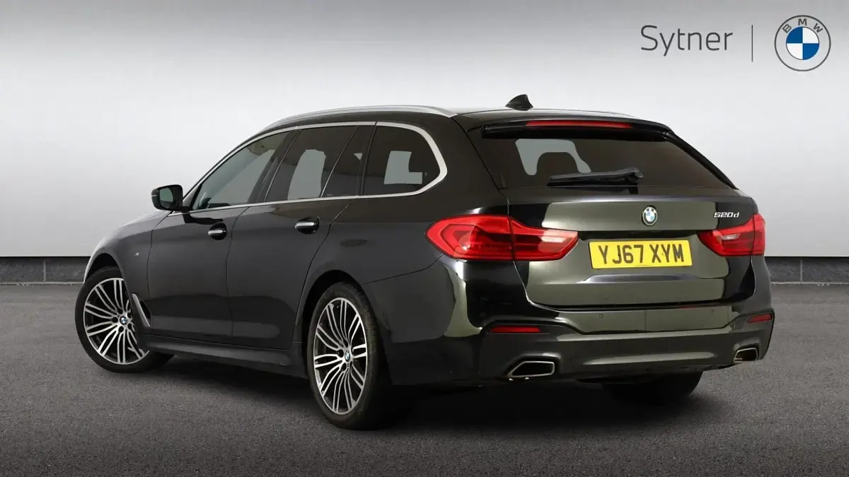 Used BMW 520 M Sport 187 HP (137 kW) 2017 Black Estate