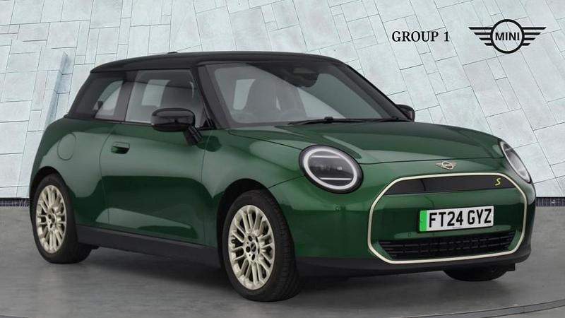 Used Mini Cooper SE Hatch 158 kW (215 HP) 2024 Green Hatchback