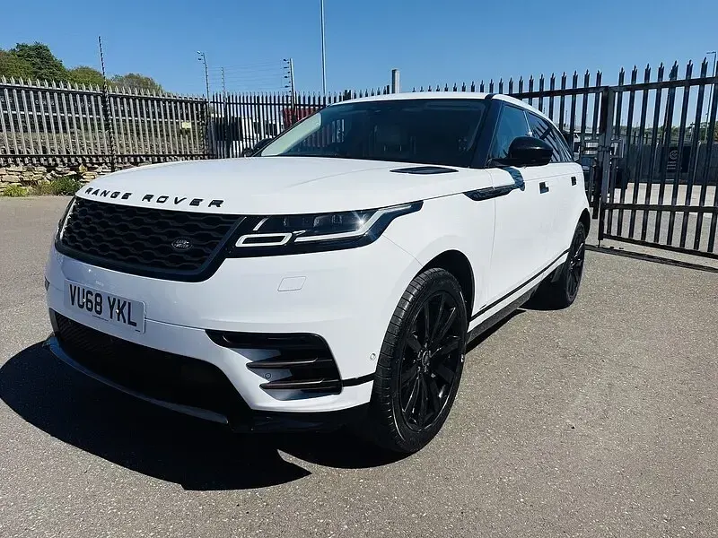 Used Land Rover Range Rover Velar HSE Dynamic 177 HP (130 kW) 2018 White SUV