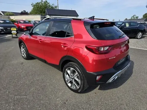 Used Kia Stonic GT-Line S 118 HP (86 kW) 2023 Red SUV
