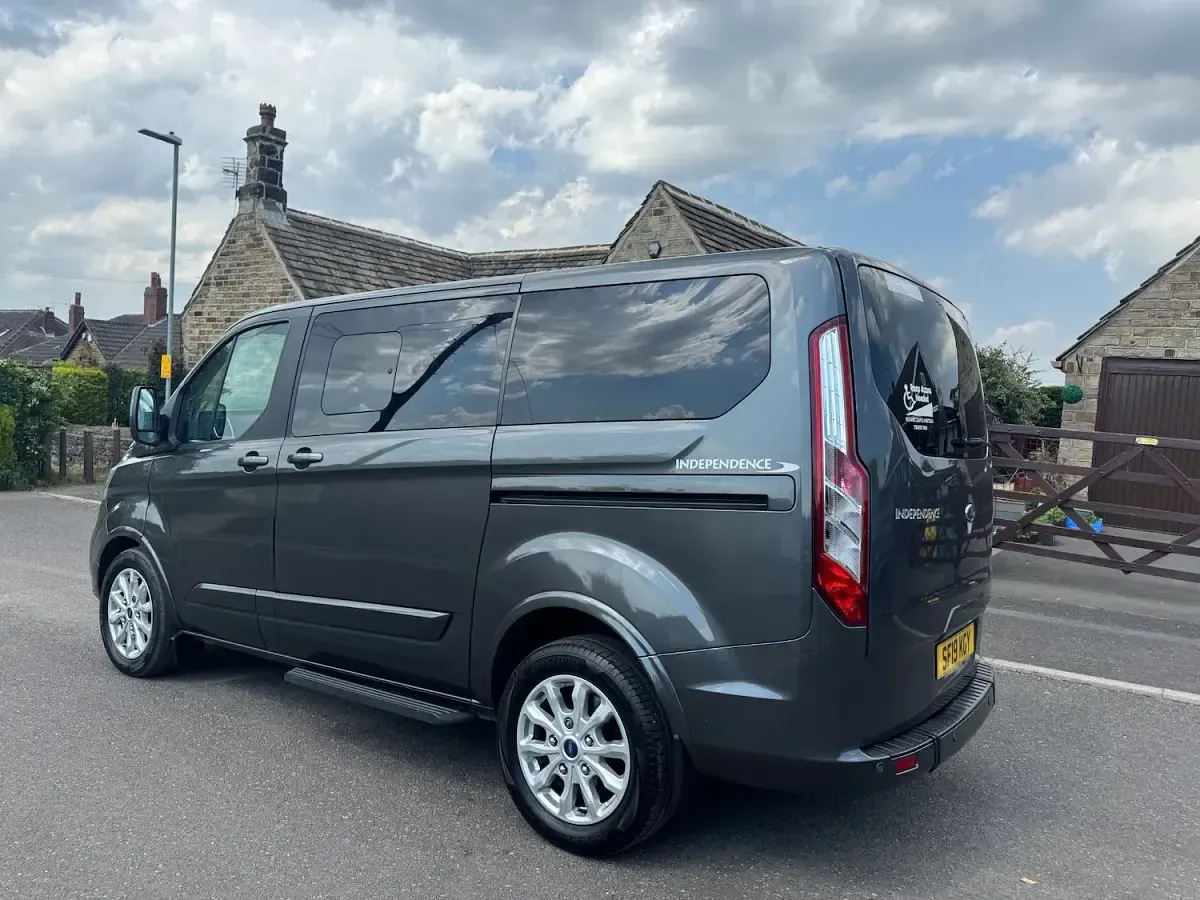 Used Ford Tourneo Custom Titanium 2019 Grey Van