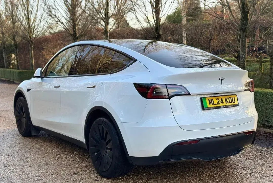 Usado Tesla Model Y Long Range AWD 378 kW (514 HP) 2024 Branco SUV