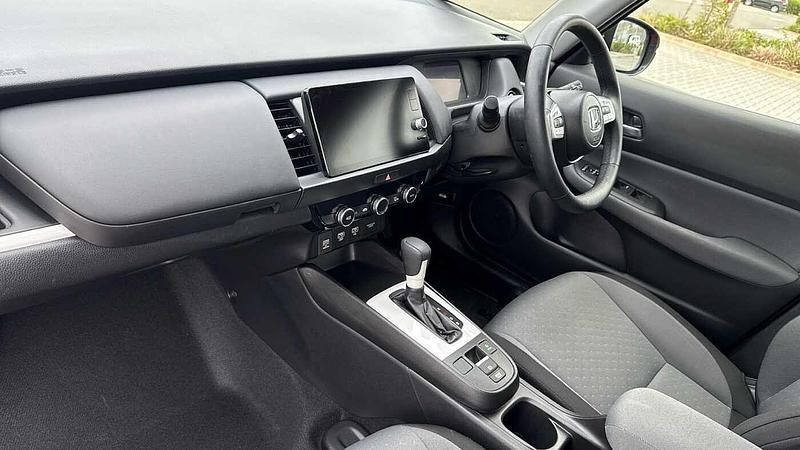 Used Honda Jazz Elegance 122 HP (89 kW) 2025 Red Hatchback