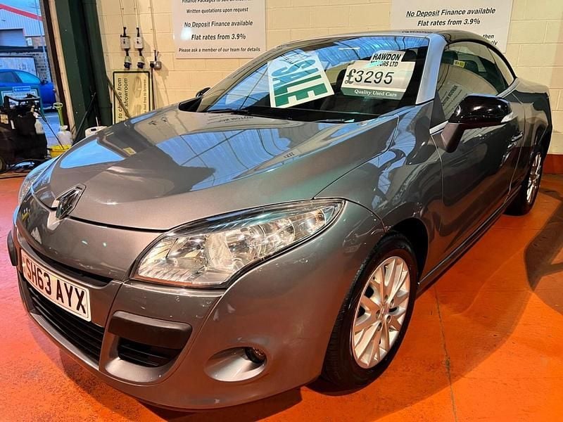 Grey Used 2013 Renault Mégane Cabriolet Dynamique Cabriolet | £3,295 - Image 1/4
