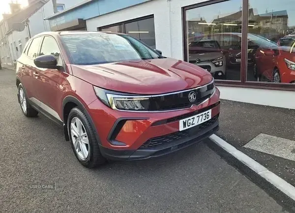 Used Vauxhall Grandland X 130 HP (95 kW) 2022 Red SUV