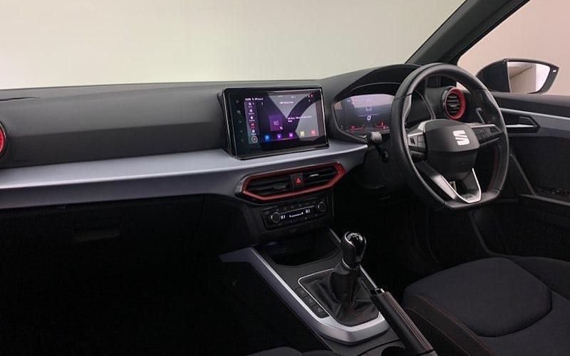 Used Seat Arona FR 110 HP (80 kW) 2023 SUV